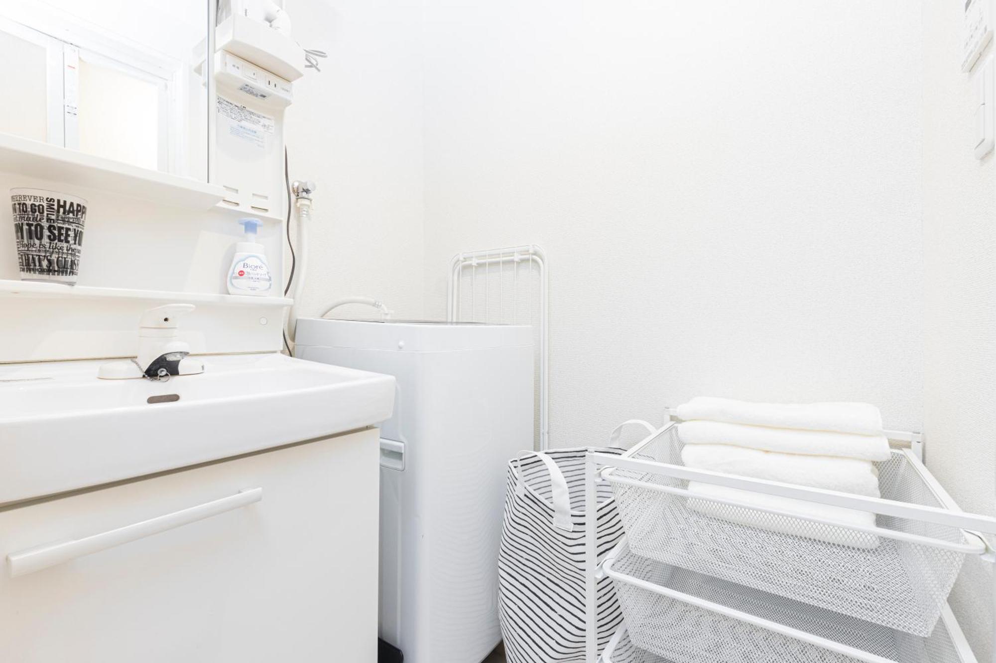 Apartment Cocohouse Hikifune - Airports, Asakusa, Skytree *
